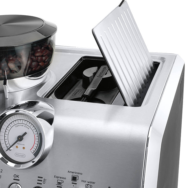 DeLonghi La Specialista Arte Pump Espresso Coffee Machine EC9155.MB